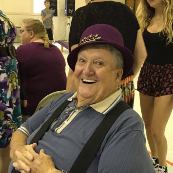 Meet your Posher, Donald - Picture 1 of 1